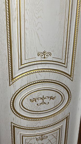 Межкомнатная дверь  