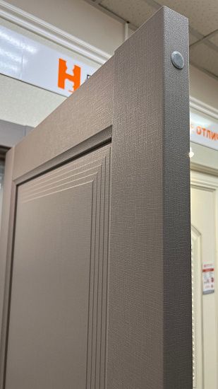 Межкомнатная дверь  